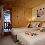 Moderne A La Tania Avec Sauna Et Parking - Fr-1-575-251 * Courchevel