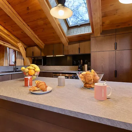 Chalet Moderne A La Tania Avec Sauna Et Parking - Fr-1-575-251 Courchevel