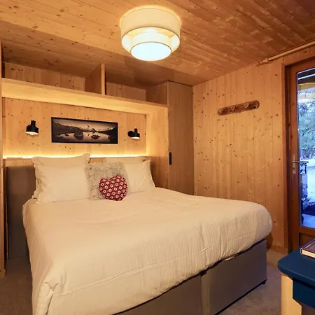 Moderne A La Tania Avec Sauna Et Parking - Fr-1-575-251 בקתה *